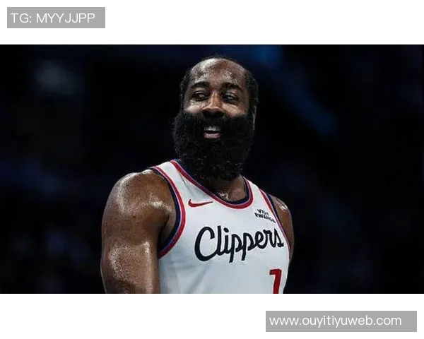 卢指导赞哈登职业精神称其从不缺席比赛展现出榜样力量