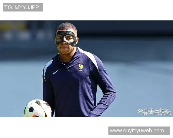 德尚透露姆巴佩脚踝伤势未恶化但换下前再遭撞击引担忧 德尚透露姆巴佩脚踝伤势未恶化但换下前再遭撞击引担忧