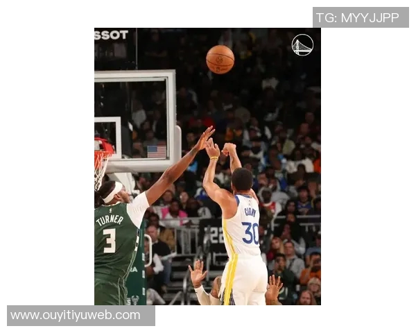 瑞安罗林斯在字母哥缺阵时展现全能表现场均285分7助攻