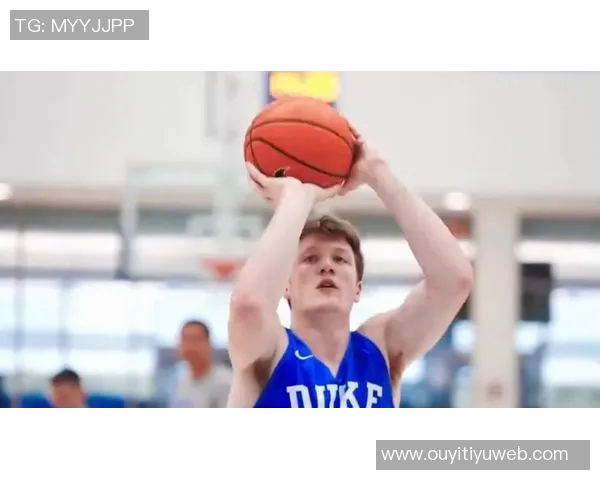 今年新秀防守表现亮眼克尼佩尔领衔投篮命中率榜哈珀弗拉格紧随其后