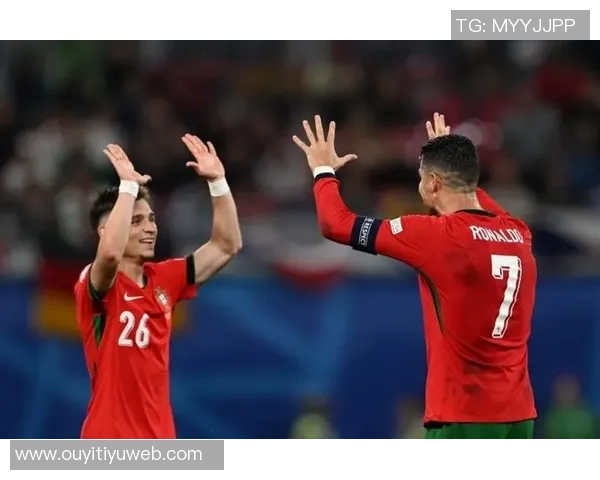 小孔塞桑谈偶像梅西与C罗的影响力与学习心得 小孔塞桑谈偶像梅西与C罗的影响力与学习心得