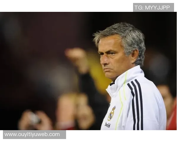 穆里尼奥回忆国米德比胜利时的温情时刻与加利亚尼老贝的祝贺 穆里尼奥回忆国米德比胜利时的温情时刻与加利亚尼老贝的祝贺