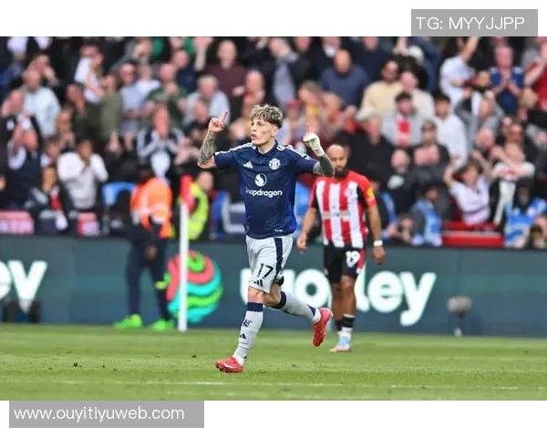 国米尤文争抢21岁布伦特福德后卫卡约德身价高达2700万 国米尤文争抢21岁布伦特福德后卫卡约德身价高达2700万